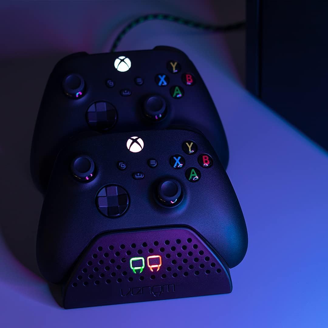 Xbox Series X Bundle with Venom Dual Charging Station and 2 Rechargeable Batteries - Ultimate Gaming Experience in Black
