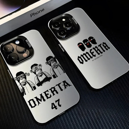 Coques de téléphone gris argenté avec designs Omerta et illustrations singes et masques, appareil photo triple lentille