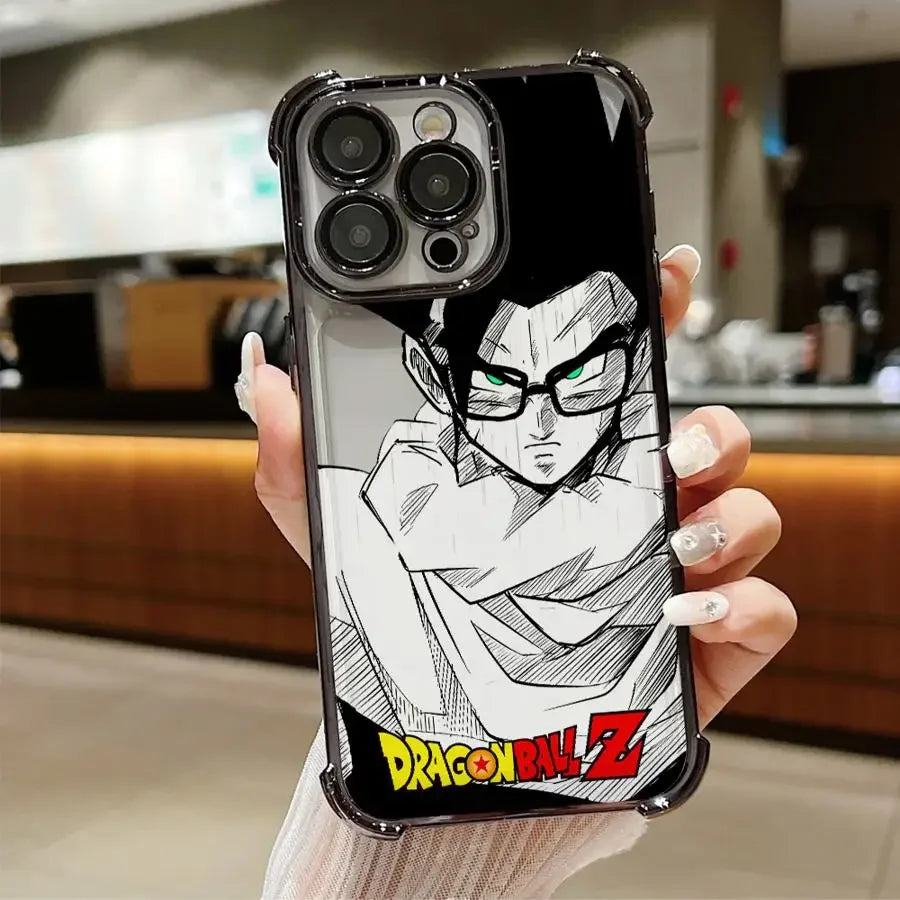 Coque téléphone Dragon Ball Z avec illustration personnage en noir et blanc aux yeux verts