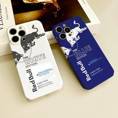 Coques de téléphone Red Bull édition blanche et bleue avec logos bulles et texte énergétique