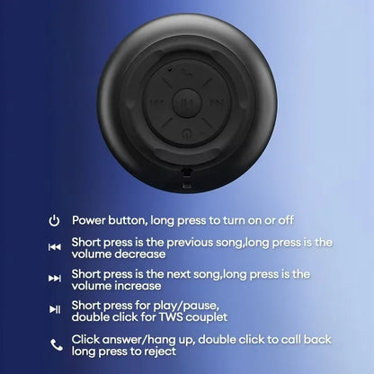 Télécommande circulaire noire avec boutons pour lecture, volume, appel et pause sur fond dégradé bleu