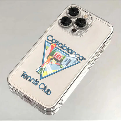 Coque transparente iPhone avec logo coloré Casablanca Tennis Club et illustration rétro