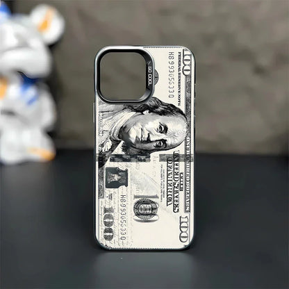 Coque de téléphone design billet de 100 dollars avec cadre appareil photo noir sur fond flou