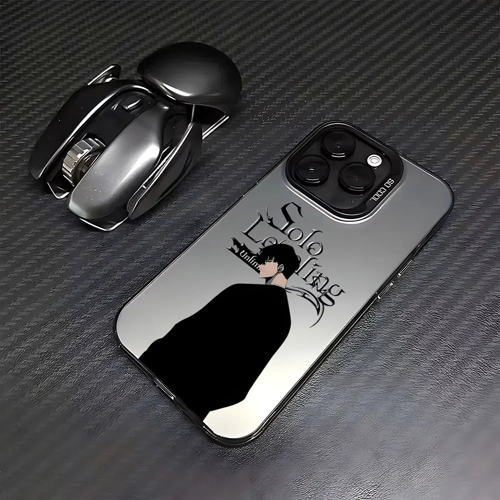 Coque de téléphone miroir avec illustration Solo Leveling et personnage noir sur fond gris foncé texturé