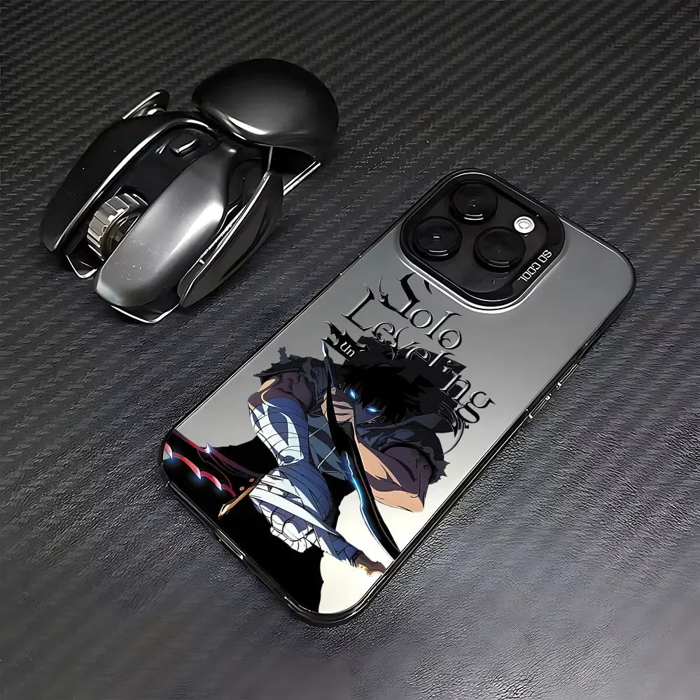Coque de téléphone avec illustration anime Solo Leveling et manette noire sur surface carbone