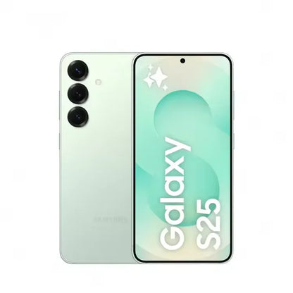 Smartphone Samsung Galaxy S25 vert menthe avec triple caméra arrière et écran bord à bord