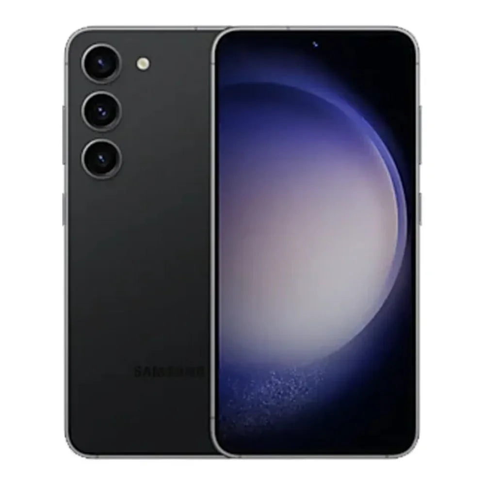 Smartphone Samsung Phantom Black avec triple caméra arrière et écran allumé