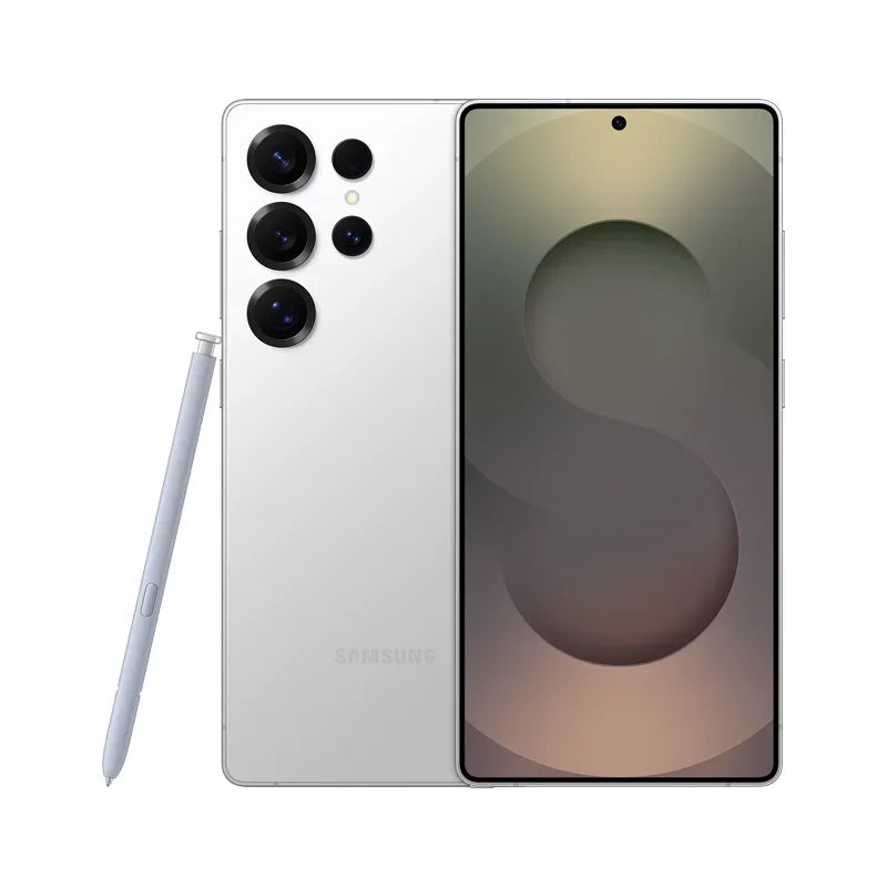 Smartphone Samsung blanc avec stylet S Pen et quadruple caméra arrière, écran bord à bord